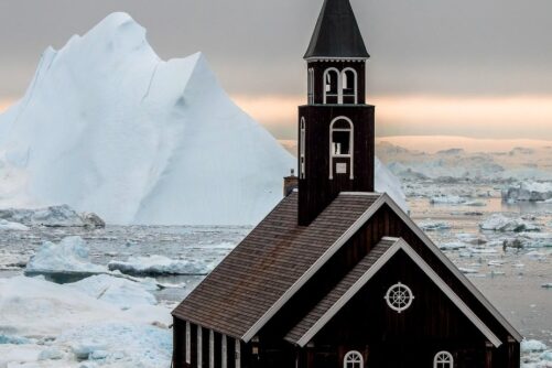 greenland safe to travel