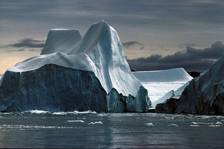 4 Day Highlights of Winter | Ilulissat | Disko Bay - Image 8