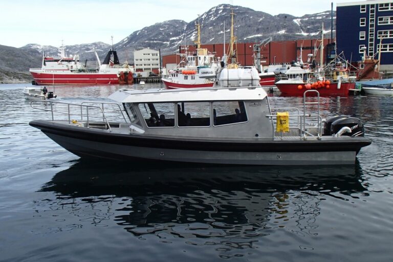 Boat charter | Nuuk | West Greenland - Image 9