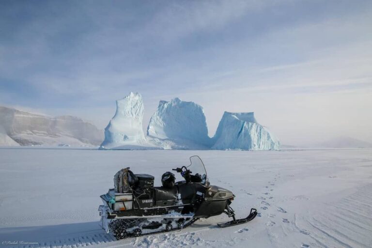 Ice fishing | Uummannaq | North Greenland - Image 6