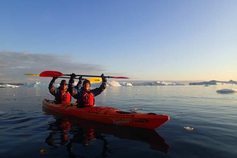 Kayaking tour from Tasiilaq | East Greenland - Image 4