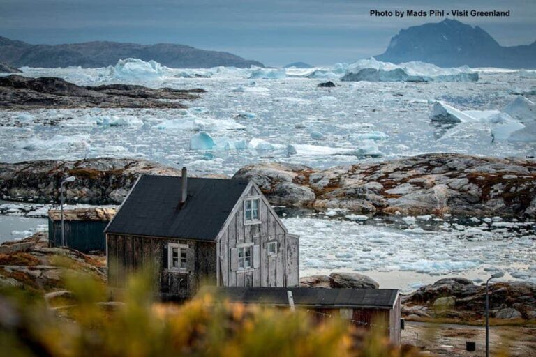 East Greenland Photo Exploration | Tasiilaq - Image 10