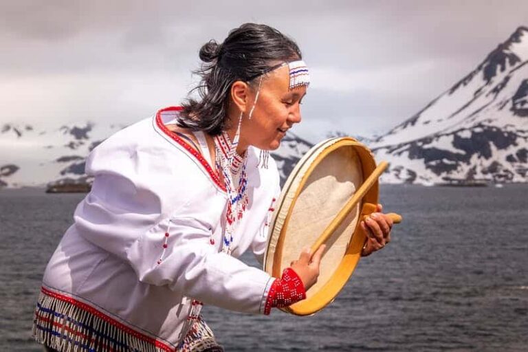 Oplev traditionel trommedans | Tasiilaq | Østgrønland - Billede 3