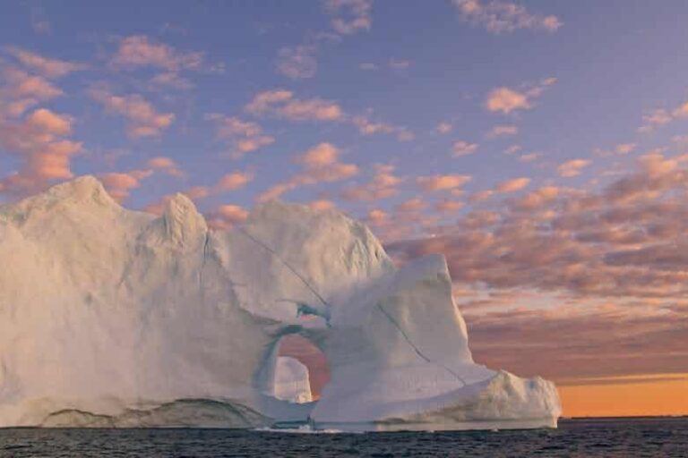 Experience Winter in the Arctic | Uummannaq & Ilulissat | from Iceland - Image 3