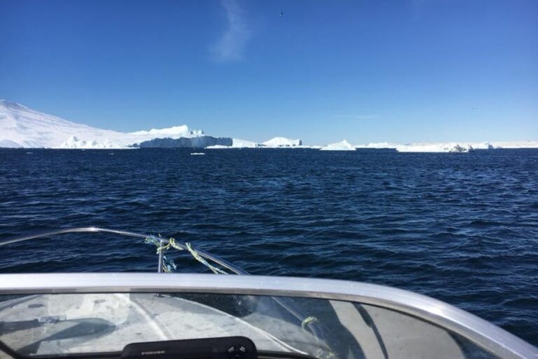 Iceberg Safari with open boat | Ilulissat | Disko Bay - Image 9