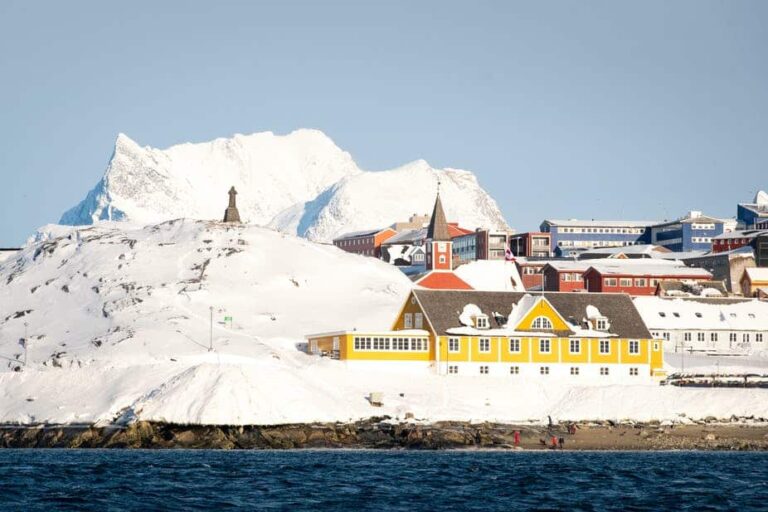 Northern Lights Tour | 3-Day Vacation Package | Nuuk | Greenland - Image 11