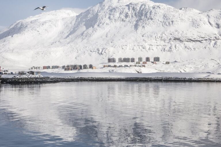 Northern Lights Tour | 3-Day Vacation Package | Nuuk | Greenland - Image 20