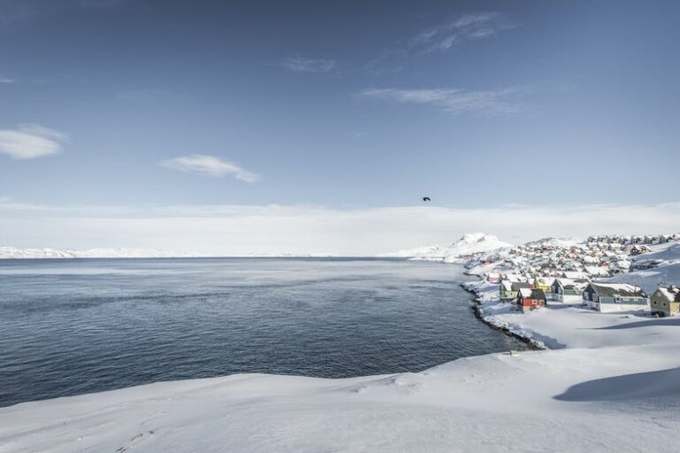 Northern Lights Tour | 3-Day Vacation Package | Nuuk | Greenland - Image 24