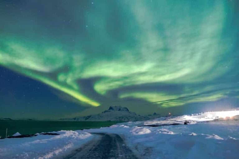 Northern Lights Tour | 3-Day Vacation Package | Nuuk | Greenland - Image 7