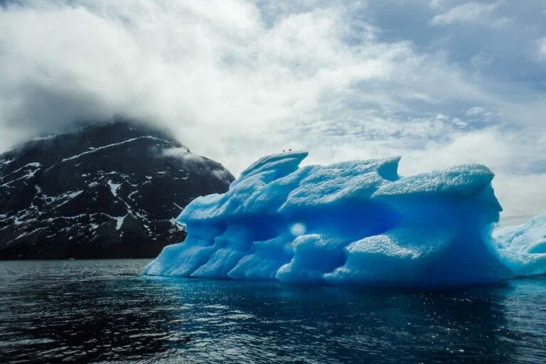 Pay By The Hour | Power Boat I Nuuk - Image 8