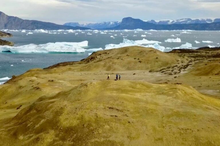Arctic Desert Experience | Uummannaq | North Greenland - Image 3