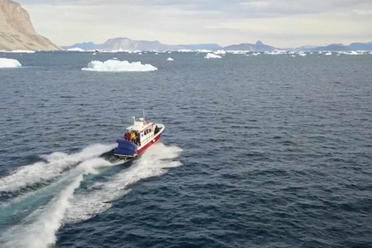 Arctic Desert Experience | Uummannaq | North Greenland - Image 4