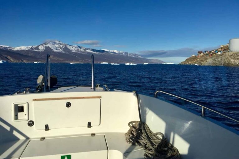 Boat tour to Ikerasak settlement | Uummannaq | North Greenland - Image 6