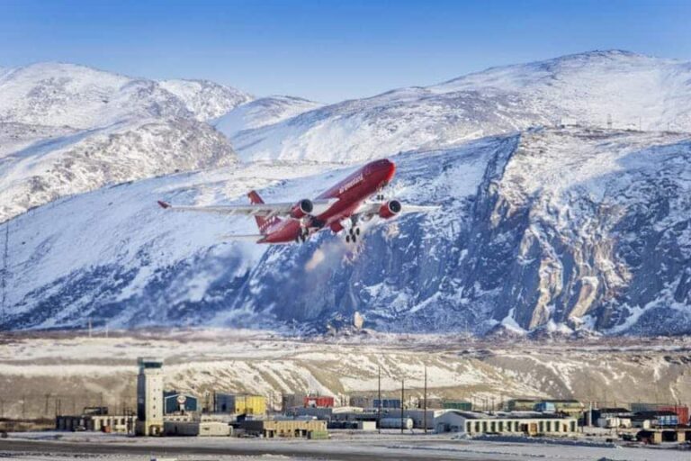 Sightseeing In Kangerlussuaq | West Greenland - Image 2