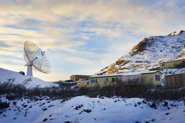 Sightseeing In Kangerlussuaq | West Greenland - Image 4