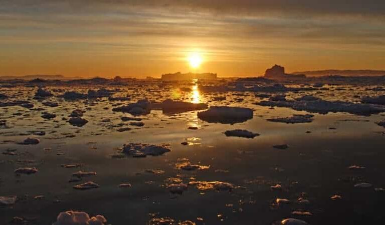 West Greenland Exploration | Ilulissat & Kangerlussuaq | 6 Days | - Image 11