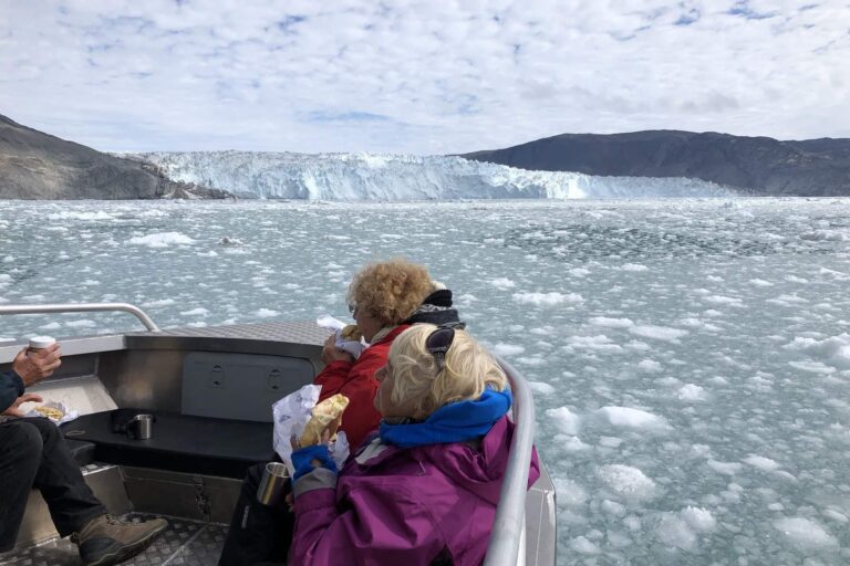 Se den episke Eqi-gletscher med båd | Ilulissat - Billede 7