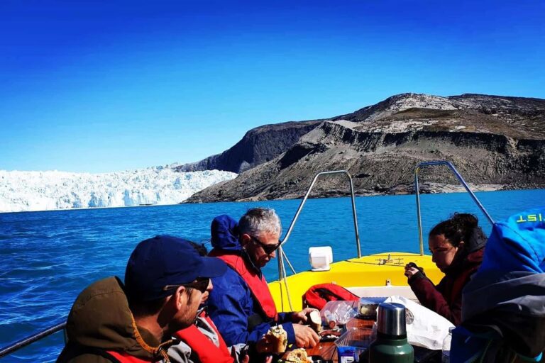 Se den episke Eqi-gletscher med båd | Ilulissat - Billede 9