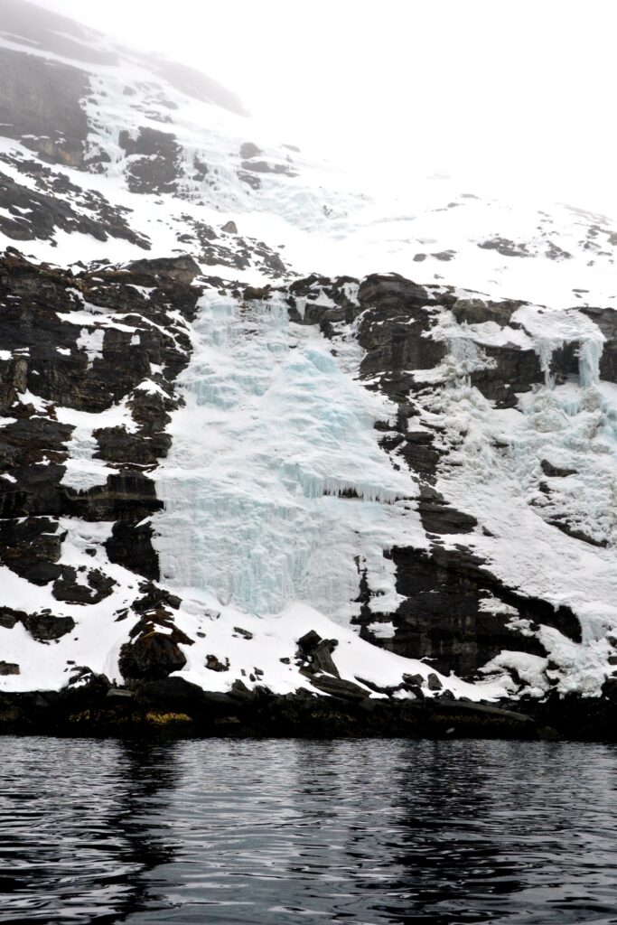 Waterfall - Nuuk fjord