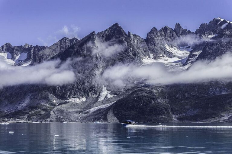 5 Day Greenland Highlights Tour | East Greenland - Image 12