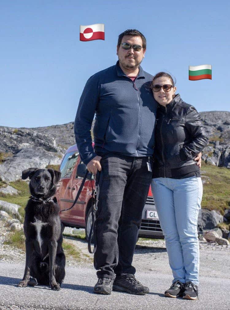 Brudeparret med deres hund Woody
