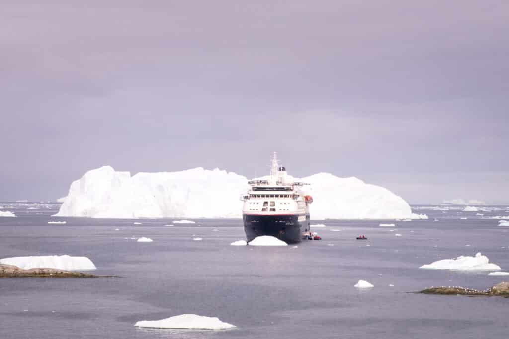 Cruise ship docked at Ilulissat