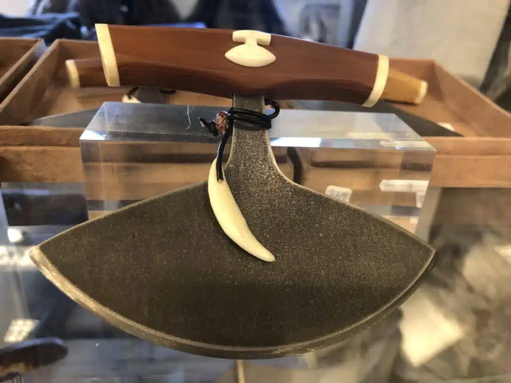 Special knife for skinning animals, Souvenirs in Greenland