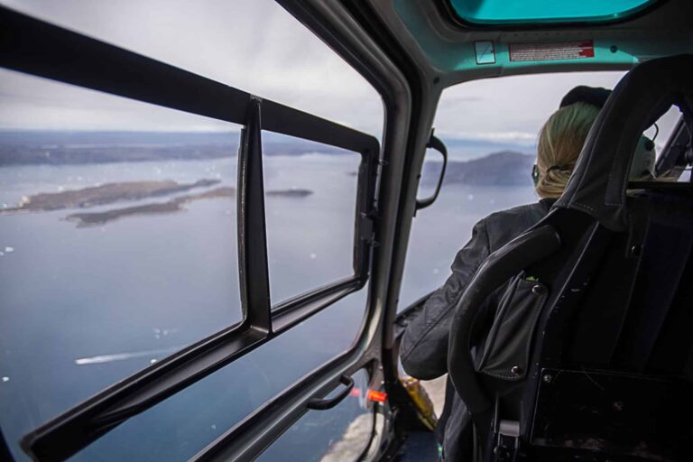 Helicopter tour to the icefjord | Nuuk - Image 13