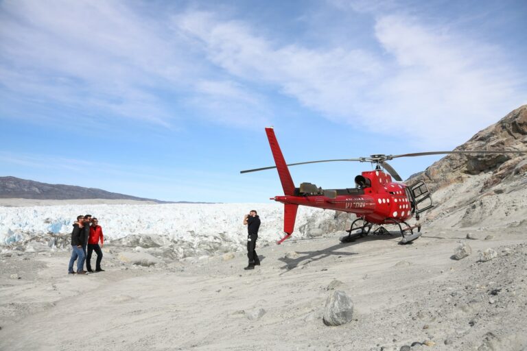 Helicopter tour to the icefjord | Nuuk - Image 5