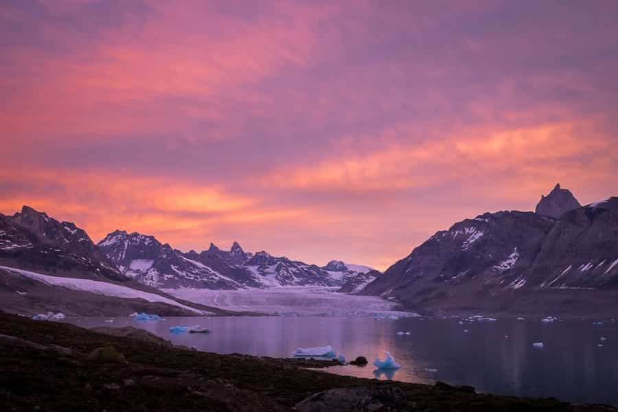 travel books on greenland