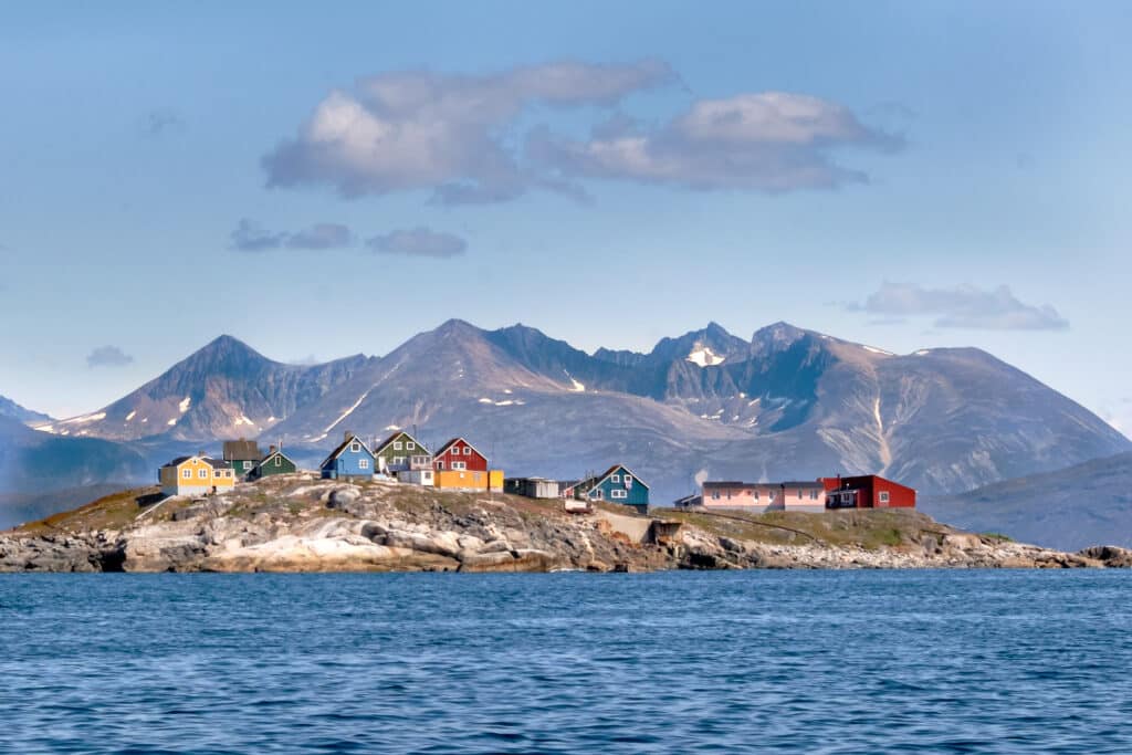 Uunartoq Hot Spring | Guide to Greenland