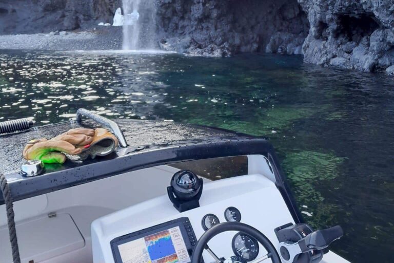 Caves Of Disko Island | Qeqertarsuaq | Disko Bay - Image 11