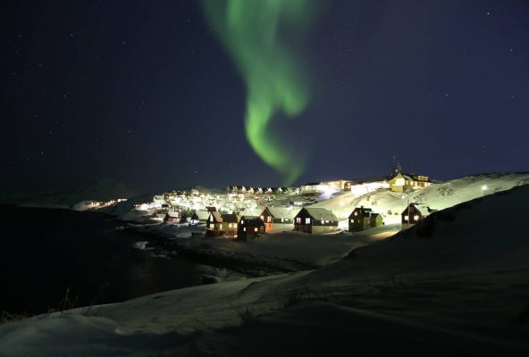 How-does-it-feel-to-daydream-in-Greenland_Guide-to-Greenland-Gabriela-1 How-does-it-feel-to-daydream-in-Greenland_Guide-to-Greenland-Gabriela-1