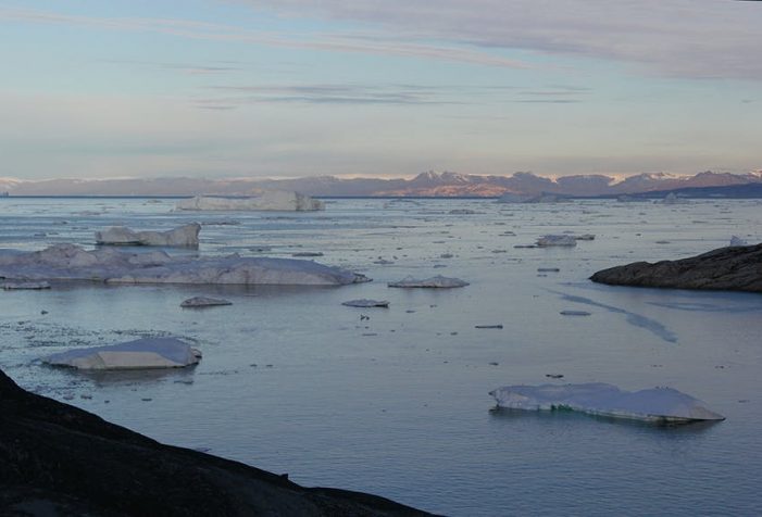 Like-living-out-in-the-fells-in-Greenland-Guide-to-Greenland5 Like-living-out-in-the-fells-in-Greenland-Guide-to-Greenland5