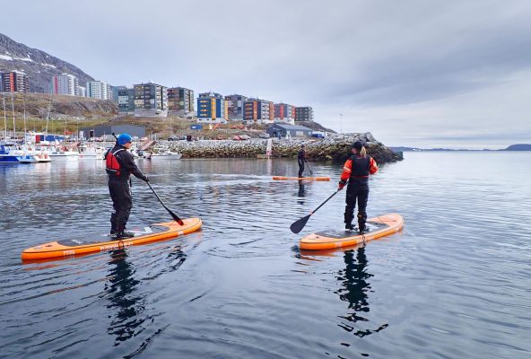 Stand-up paddleboarding – introduction in Nuuk – Guide to Greenland OLYMPUS DIGITAL CAMERA